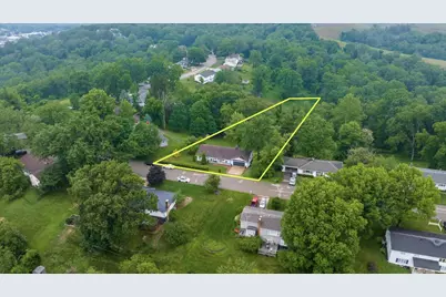 748 Ridgewood Drive, Coshocton, OH 43812 - Photo 40