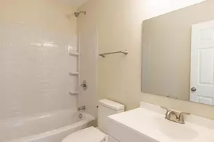 2288 Middlehurst Dr, Columbus, OH 43219 - Photo 16
