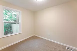 2288 Middlehurst Dr, Columbus, OH 43219 - Photo 14