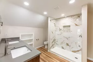 2288 Middlehurst Dr, Columbus, OH 43219 - Photo 20