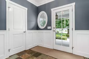 9444 Vista Point Dr, Thornville, OH 43076 - Photo 10