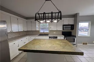 545 N Ray Dr, Zanesville, OH 43701 - Photo 10