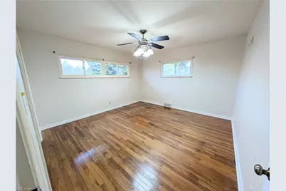 545 N Ray Drive, Zanesville, OH 43701 - Photo 18
