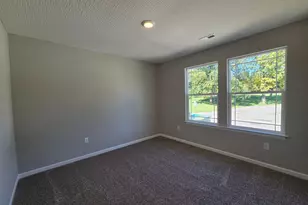 510 E High Ave, Bellefontaine, OH 43311 - Photo 14