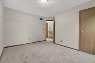 8079 Pelham Dr, Westerville, OH 43081 - Photo 32