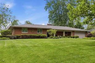 2485 Mcvey Blvd W, Columbus, OH 43235 - Photo 2