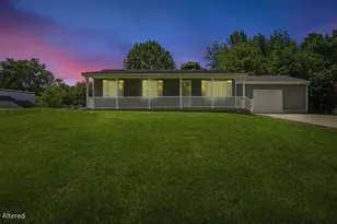 4432 White Rd, Centerburg, OH 43011 - Photo 2