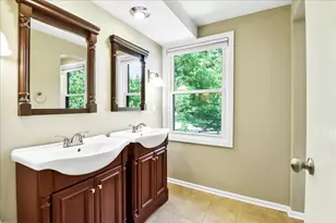 659 Boxford Ln, Columbus, OH 43213 - Photo 32