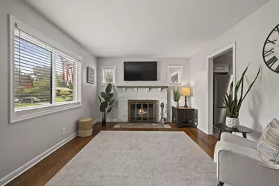 237 Maple Drive, Columbus, OH 43228 - Photo 6