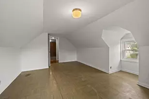 237 Maple Dr, Columbus, OH 43228 - Photo 32