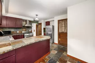 1810 Ashland Ave, Columbus, OH 43212 - Photo 22