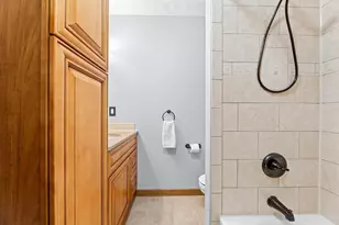 499 Springwood Lake Dr, Columbus, OH 43230 - Photo 26