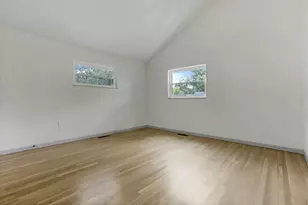 1285 Kingsgate Rd, Columbus, OH 43221 - Photo 32