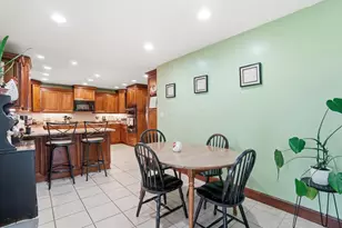 3752 Mayfair Dr, Grove City, OH 43123 - Photo 10