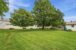3752 Mayfair Dr, Grove City, OH 43123 - Photo 28