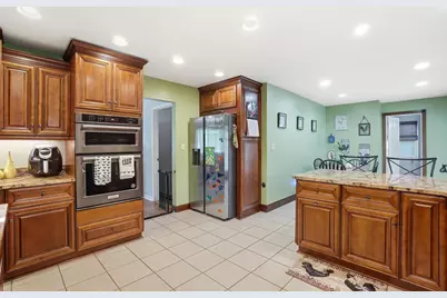 3752 Mayfair Drive, Grove City, OH 43123 - Photo 8