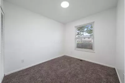 2156 Bridlewood Boulevard, Obetz, OH 43207 - Photo 26