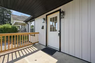 411 E Ohio St, Circleville, OH 43113 - Photo 4