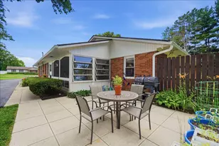 325 E High St, London, OH 43140 - Photo 64