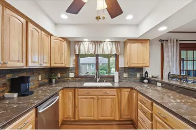 325 E High Street, London, OH 43140 - Photo 26