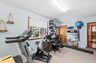 325 E High St, London, OH 43140 - Photo 80