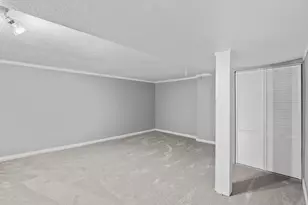 833 Copeland Rd, Columbus, OH 43212 - Photo 28
