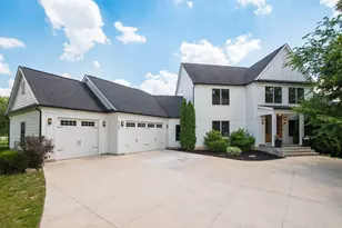 9639 Stults Farm Dr, Ostrander, OH 43061 - Photo 4