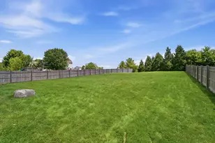 70 Lantern Chase Dr, Delaware, OH 43015 - Photo 44