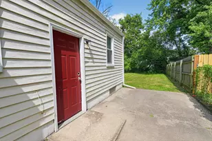 852 S Hampton Rd, Columbus, OH 43227 - Photo 28