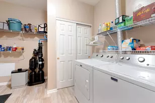 5890 Oak Path Ln, Columbus, OH 43213 - Photo 34