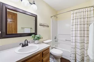 161 Walnut Creek Dr, Commercial Point, OH 43116 - Photo 40