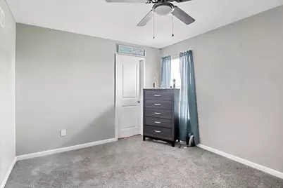 4196 Holstein Drive, Columbus, OH 43207 - Photo 14