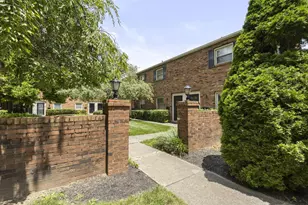 4714 Merrifield Pl, Columbus, OH 43220 - Photo 2
