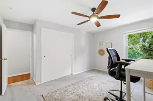 911 Manor Ln, Columbus, OH 43221 - Photo 28