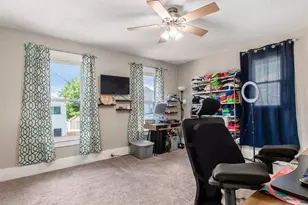17 E Oak St, Newark, OH 43055 - Photo 14