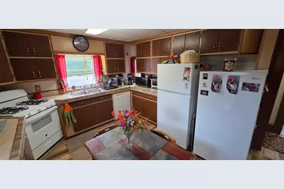 204 N Sandusky Street, Tiffin, OH 44883 - Photo 6