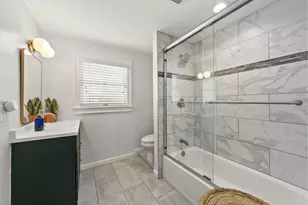 922 Palmer Rd, Columbus, OH 43212 - Photo 34