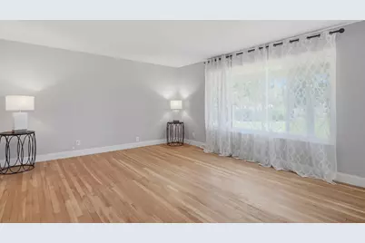 2547 McCutcheon Road, Columbus, OH 43219 - Photo 4