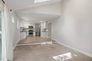 2547 McCutcheon Rd, Columbus, OH 43219 - Photo 14