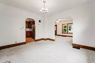 83 N 22nd St, Newark, OH 43055 - Photo 6