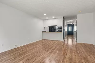 4696 Shalers Drive #52B, Columbus, OH 43228 - Photo 6