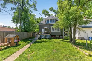 24 W Kenworth Rd, Columbus, OH 43214 - Photo 6