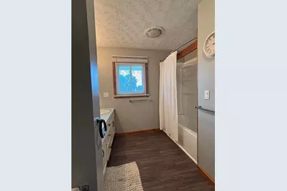 208 S Gordon Avenue, Baltimore, OH 43105 - Photo 24