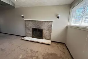 208 S Gordon Ave, Baltimore, OH 43105 - Photo 30
