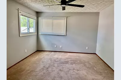 208 S Gordon Avenue, Baltimore, OH 43105 - Photo 28