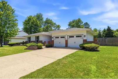 945 Matterhorn Drive, Reynoldsburg, OH 43068 - Photo 2