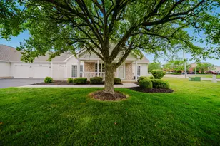 1237 Dunhurst St, Circleville, OH 43113 - Photo 2