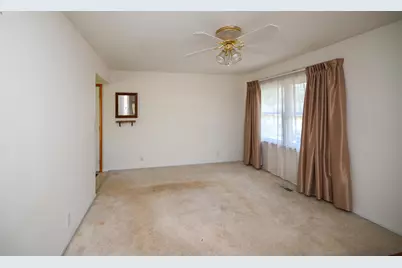 2458 Mercer Drive, Marion, OH 43302 - Photo 4
