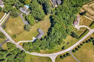 1270 Carriage Rd, Powell, OH 43065 - Photo 2
