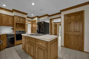 4744 Stonehaven Dr, Columbus, OH 43220 - Photo 12